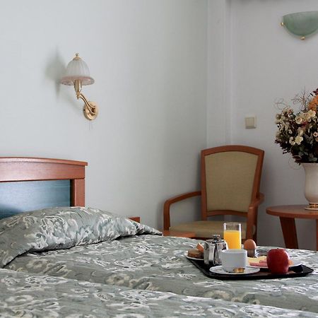 Hotel Platon アテネ エクステリア 写真